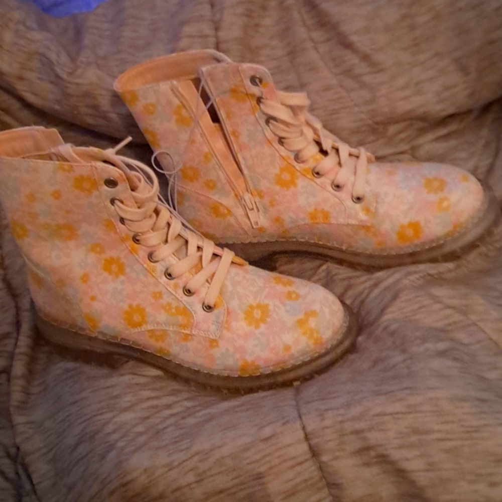 8.5 women's clear platform floral zip high top boots brand new